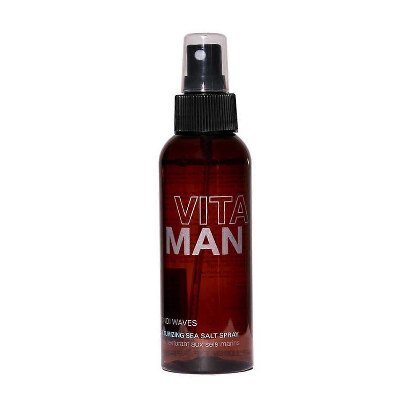 Texturizing spray with sea salts