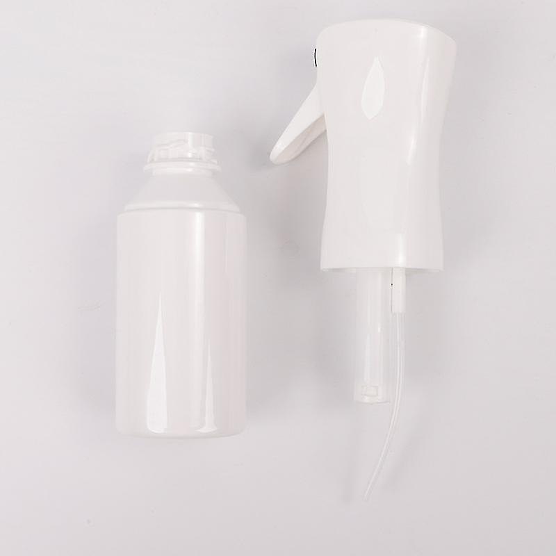 Refillable hairdresser face spray. 200ml 2 UNITS Empty water mist spray Bottle mist Spray Empty Refillable